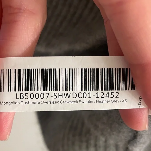 Quince Oversized Gray Crew Neck Sweater - Picture 4 of 6